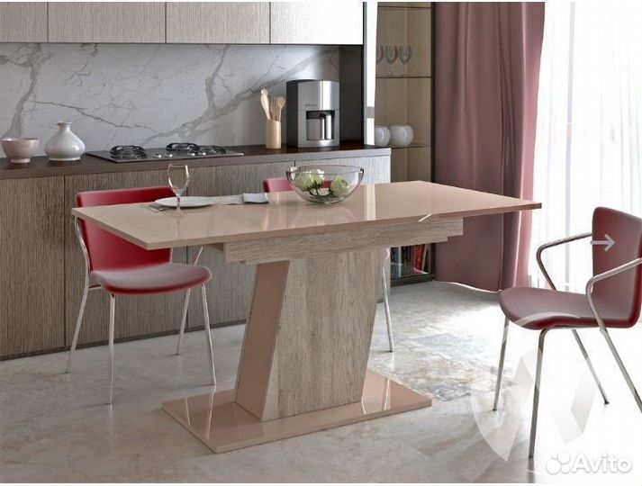 Кухонный стол