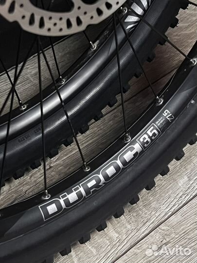 Вилсет 650B; Novatec + Duroc 35