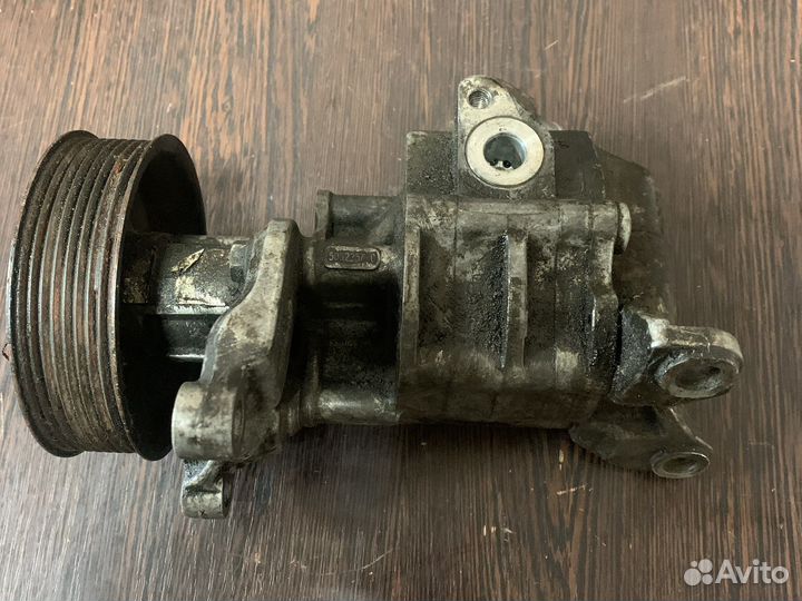 Насос гидроусилителя руля BMW X5 E70 X6 E71