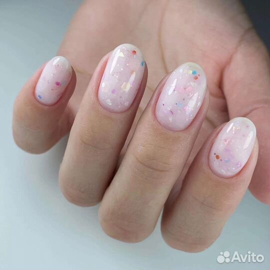 Маникюр,педикюр,наращивание