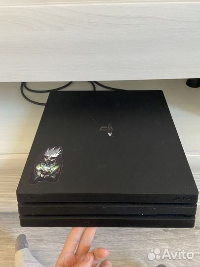 Sony PS4 pro 1tb