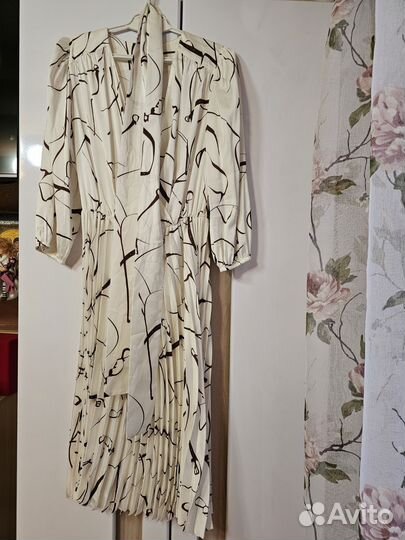 Платье женское 46 48