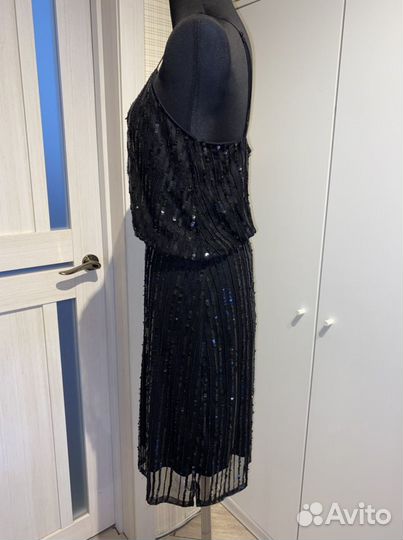 Платье с пайетками 44/46 черное