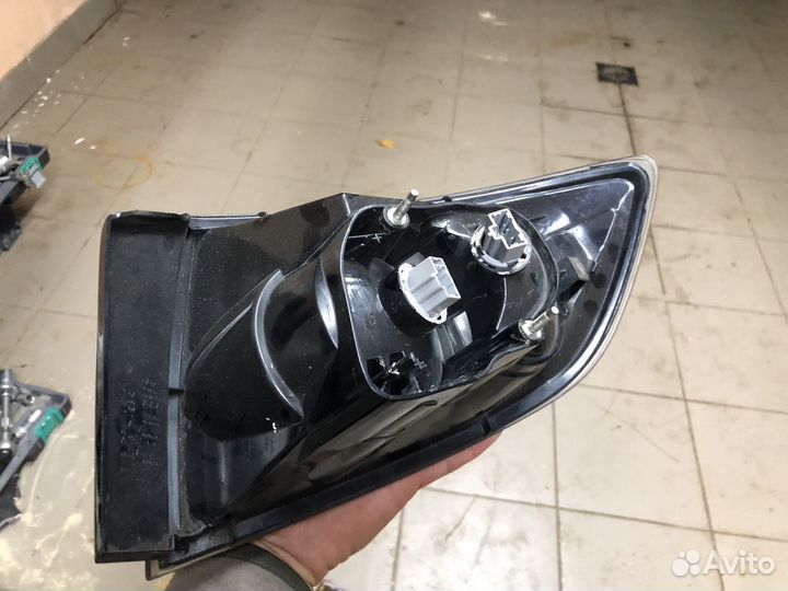 Фонарь задний левый Mazda 3 bk седан