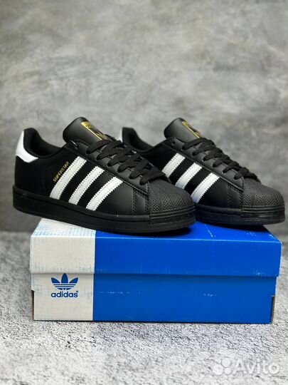 Кроссовки Adidas Superstar