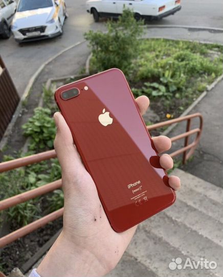 Телефон iPhone 8 plus