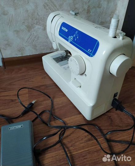 Швейная машинка brother x7