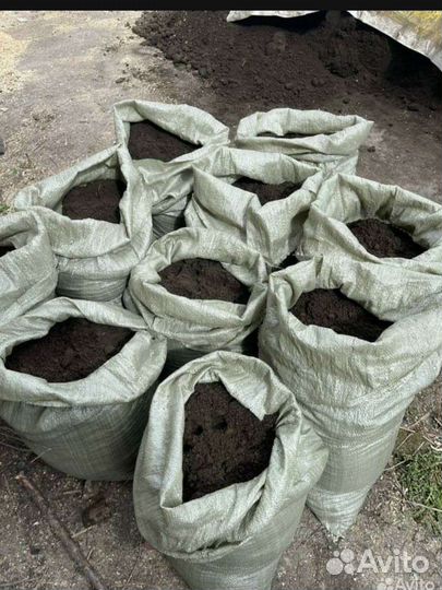 Чернозем в мешках конский навоз