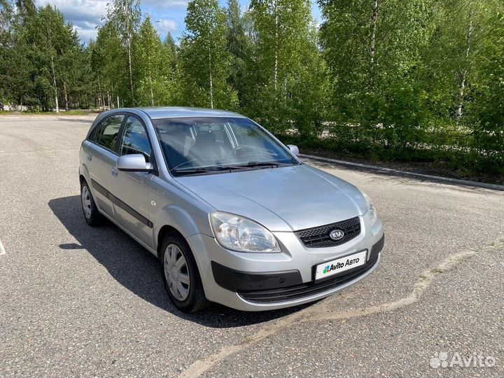 Kia Rio 1.4 МТ, 2005, 289 000 км