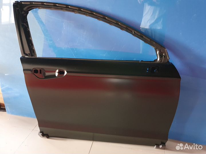 Дверь передняя правая от Ford Mondeo 5