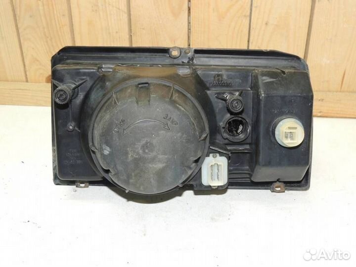 Фара правая ваз 2107