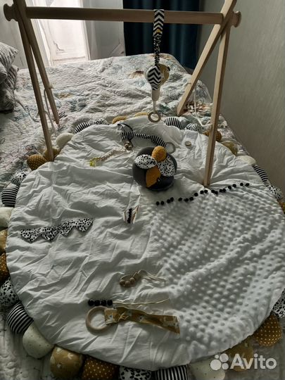 Детский развивающий коврик