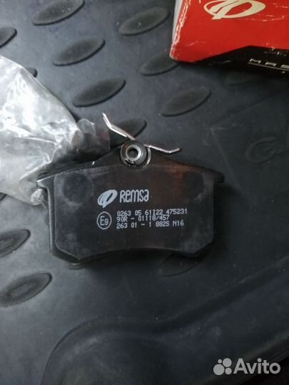 Тормозные колодки. audi. VW. saran. skoda