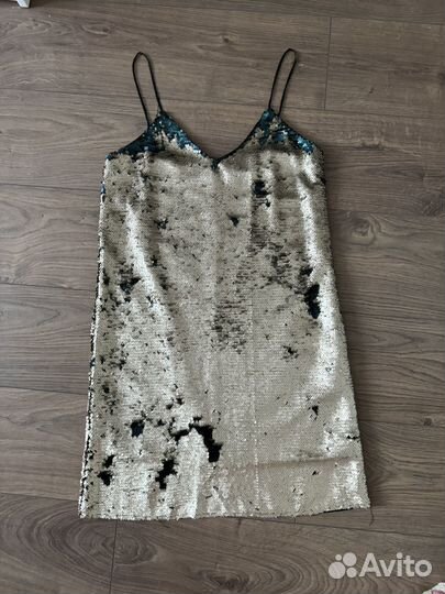 Платье stradivarius