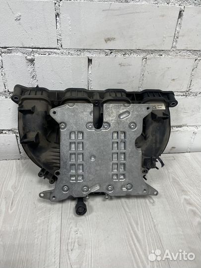 Коллектор впускной Bmw 1-Series F20