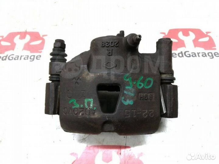 Суппорт задний правый Nissan Safari Y60 TD42 1994