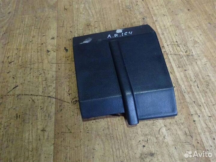 Крышка блока предохранителей Alfa Romeo 164