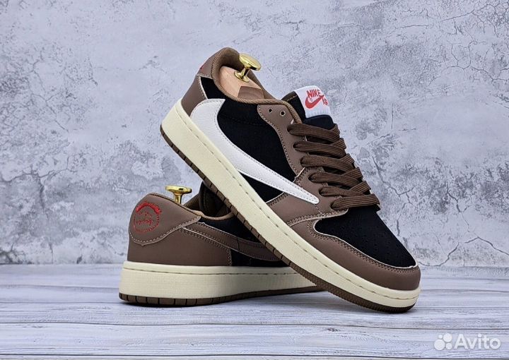 Кеды мужские Jordan & Travis Scott 46 размер