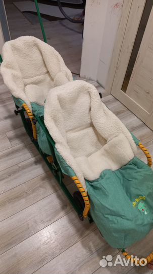 Санки для двойни с колесами