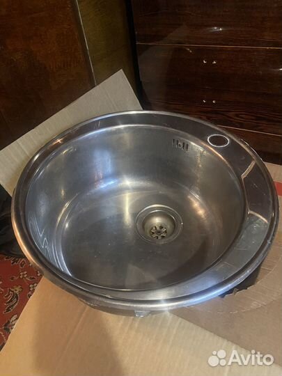 Раковина из нержавейки
