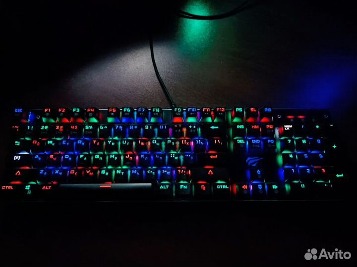 Механическая игровая клавиатура