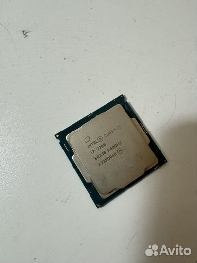 Процессор Intel Core I7 7700