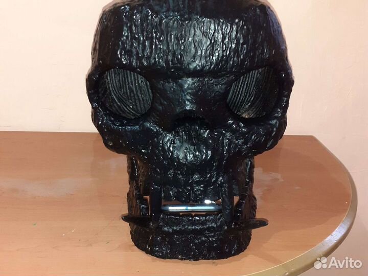 Фигура Череп железный сувенир скульптура