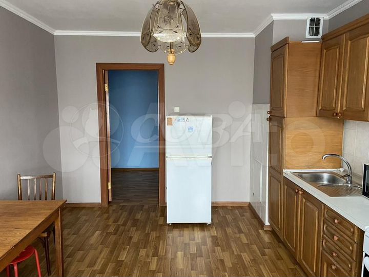 3-к. квартира, 96 м², 10/10 эт.