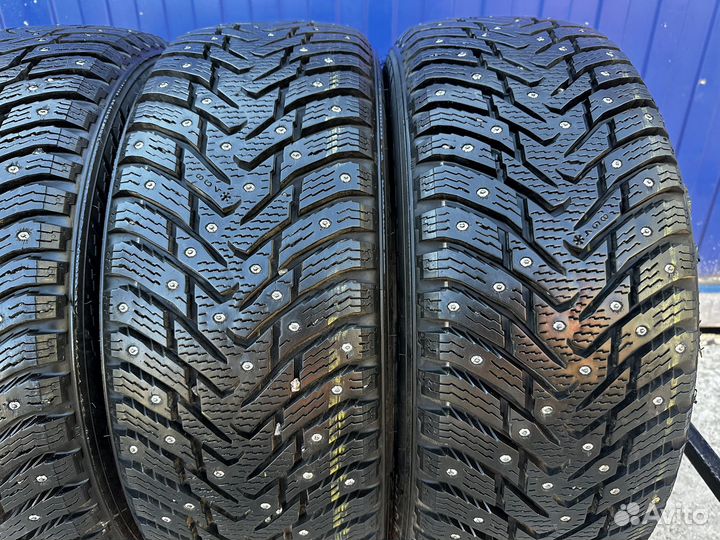 Nokian Tyres Hakkapeliitta 8 205/55 R16