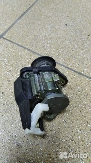 Замок Кнопка Багажника Опель Астра F