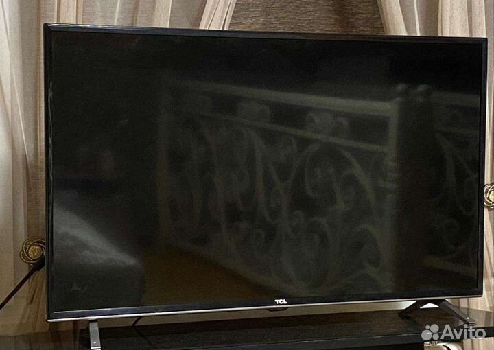 Телевизор TCL