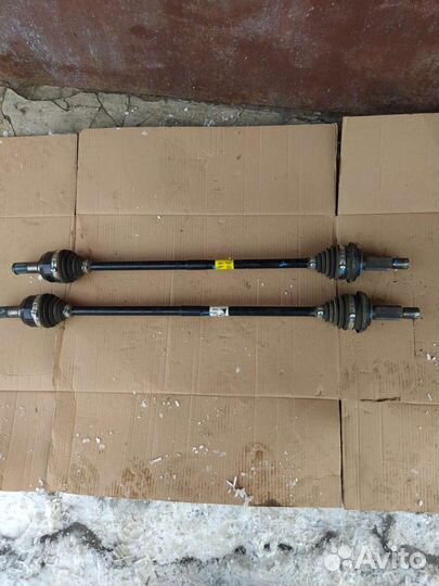 Полуось (привод)задняя Hyundai Santa Fe IV 4