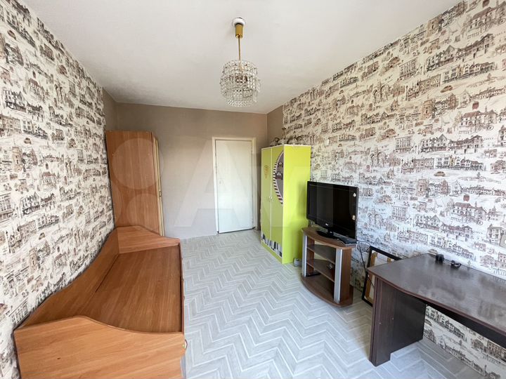 Комната 14 м² в 3-к., 2/9 эт.