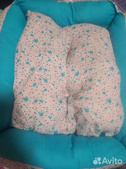 Лежанка для собак и кошек б.у