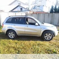 Toyota RAV4 2.0 AT, 2001, 260 000 км, с пробегом, цена 725 000 руб.