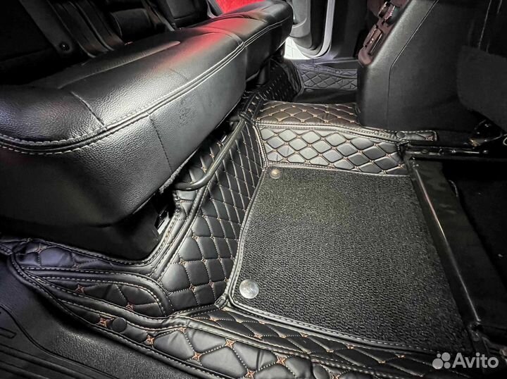 Автоковрики для Ford Explorer