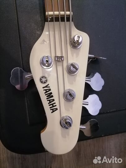 Yamaha 5 струнная бас гитара
