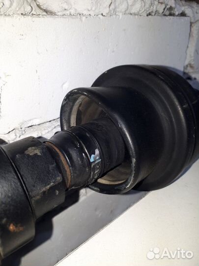 Карданный вал передний Land Rover Vogue L405 3.0D