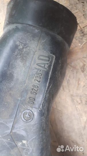 Патрубок воздушного фильтра Opel Vectra B 99-02