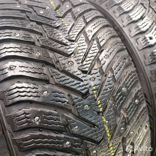 Nokian Tyres Hakkapeliitta 8 245/45 R19 102T