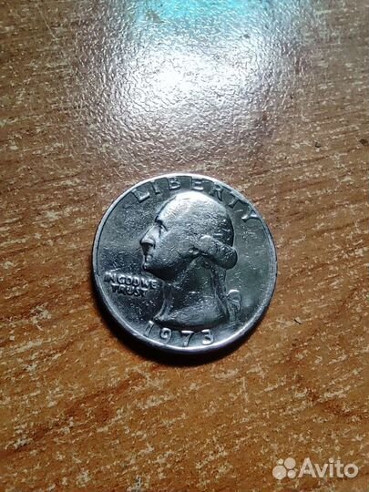 Liberty quarter dollar