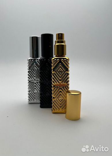 Графины,флаконы для духов и другое, оптом