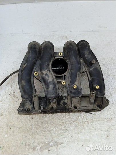 Впускной коллектор A1111402201