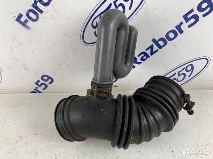 Патрубок воздушного фильтра (гофра) Hyundai Tucson