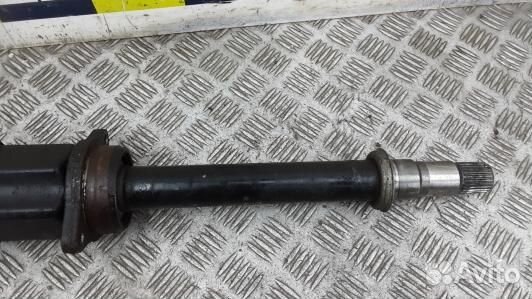 Привод передний правый toyota avensis T27 (95X06N1