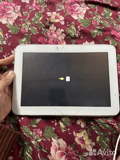 Планшет hyundai T10 2/16гб