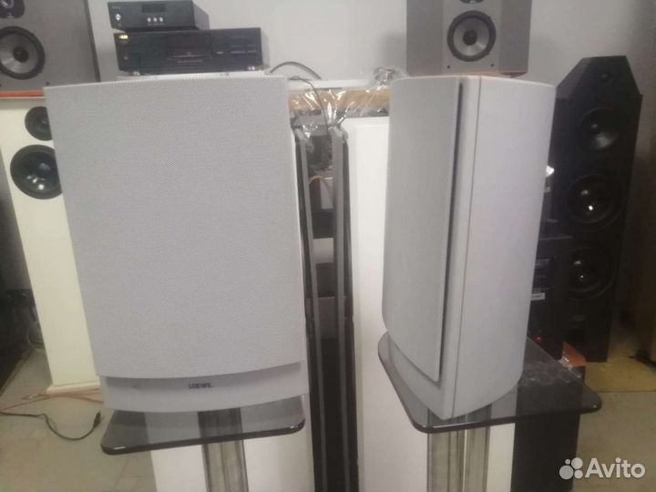 Акустика Loewe L82a+стойки