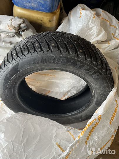 Goodyear UltraGrip Ice 185/65 R15