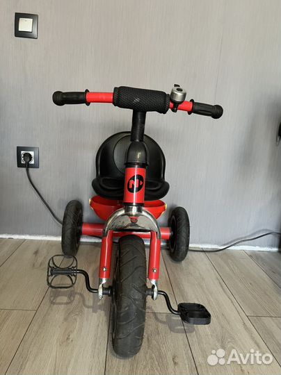 Детский трехколесный велосипед
