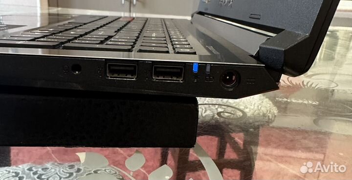 Acer Predator helios 300 1060